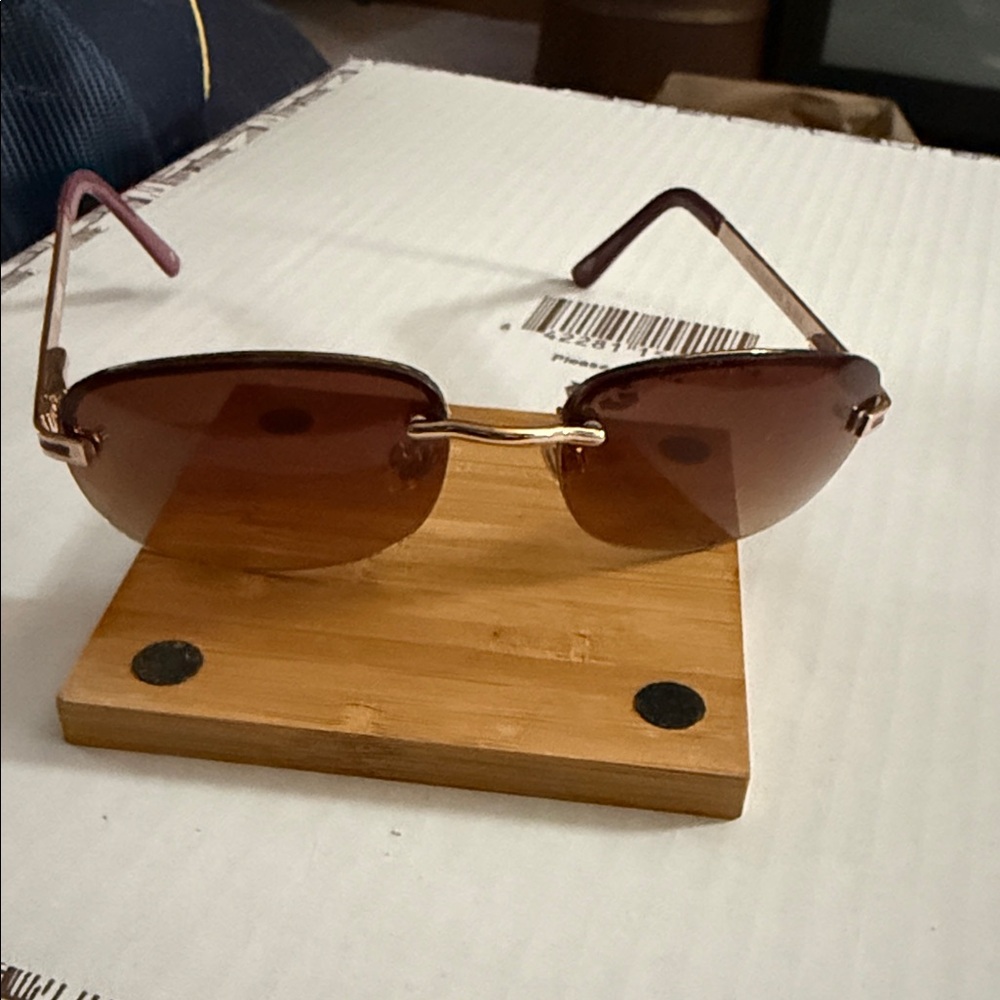 Women's Dockers Brown Rimless Sunglasses -